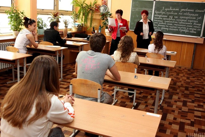 Педагоги об отмене ДПА: Экзамены обязательно нужны, чтобы дети ответственнее относились к образованию