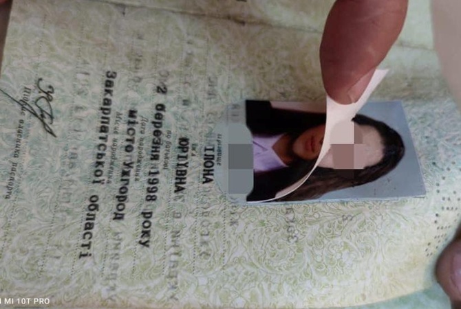 Экзамен по чужому паспорту: Студенты Ужгородского универа так боялись неуда , что винят во всем преподавателей